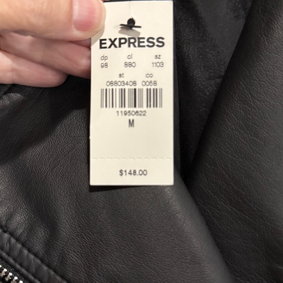 New Express Women's Black Leather Biker Jacket - Picture 4 of 9